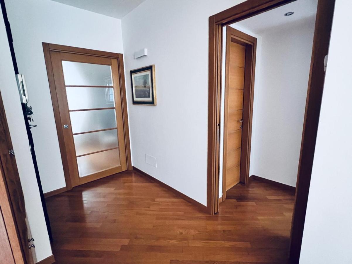 Best Stay - Bari Centrale Екстериор снимка