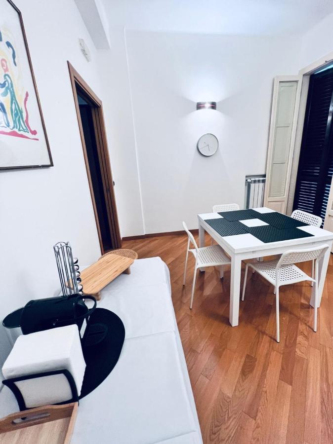 Best Stay - Bari Centrale Екстериор снимка